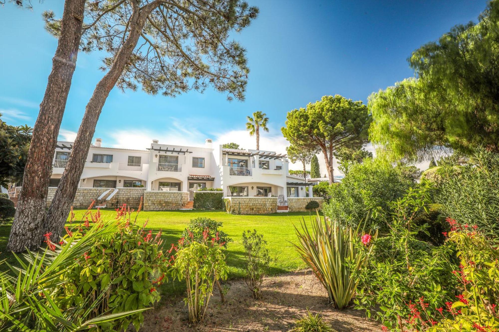 Four Seasons Country Club Hotel Quinta do Lago Exterior photo